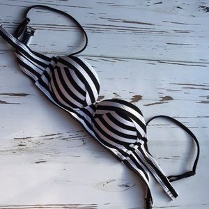 Black and white striped bikini top